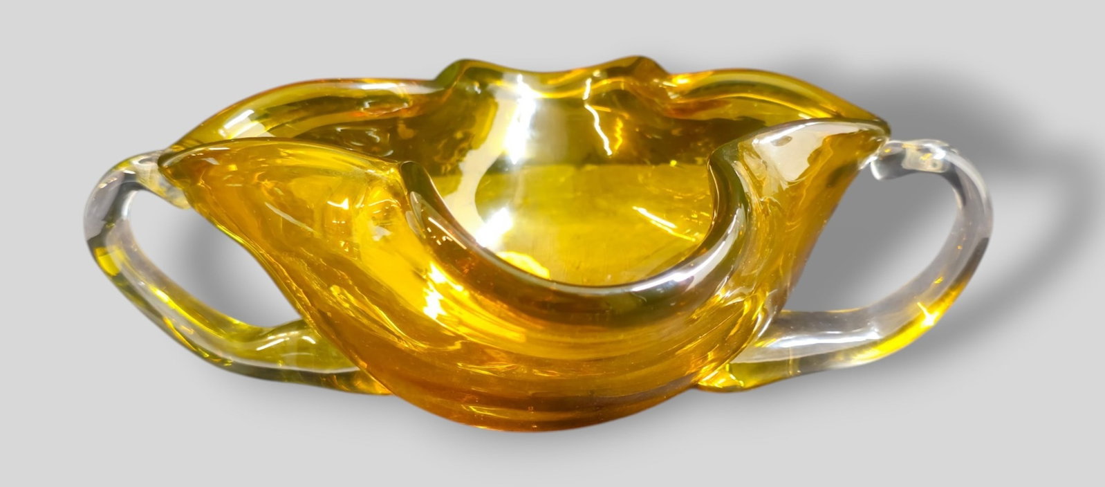 Blenko MCM Scalloped Bowl with Handles (1 of 7)