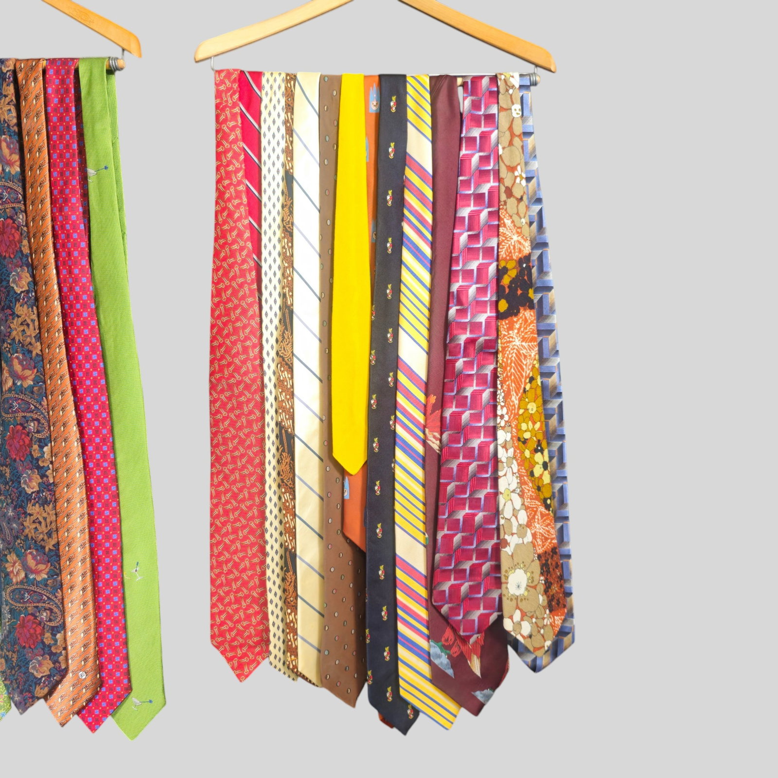 25 Assembled Neckties - 5