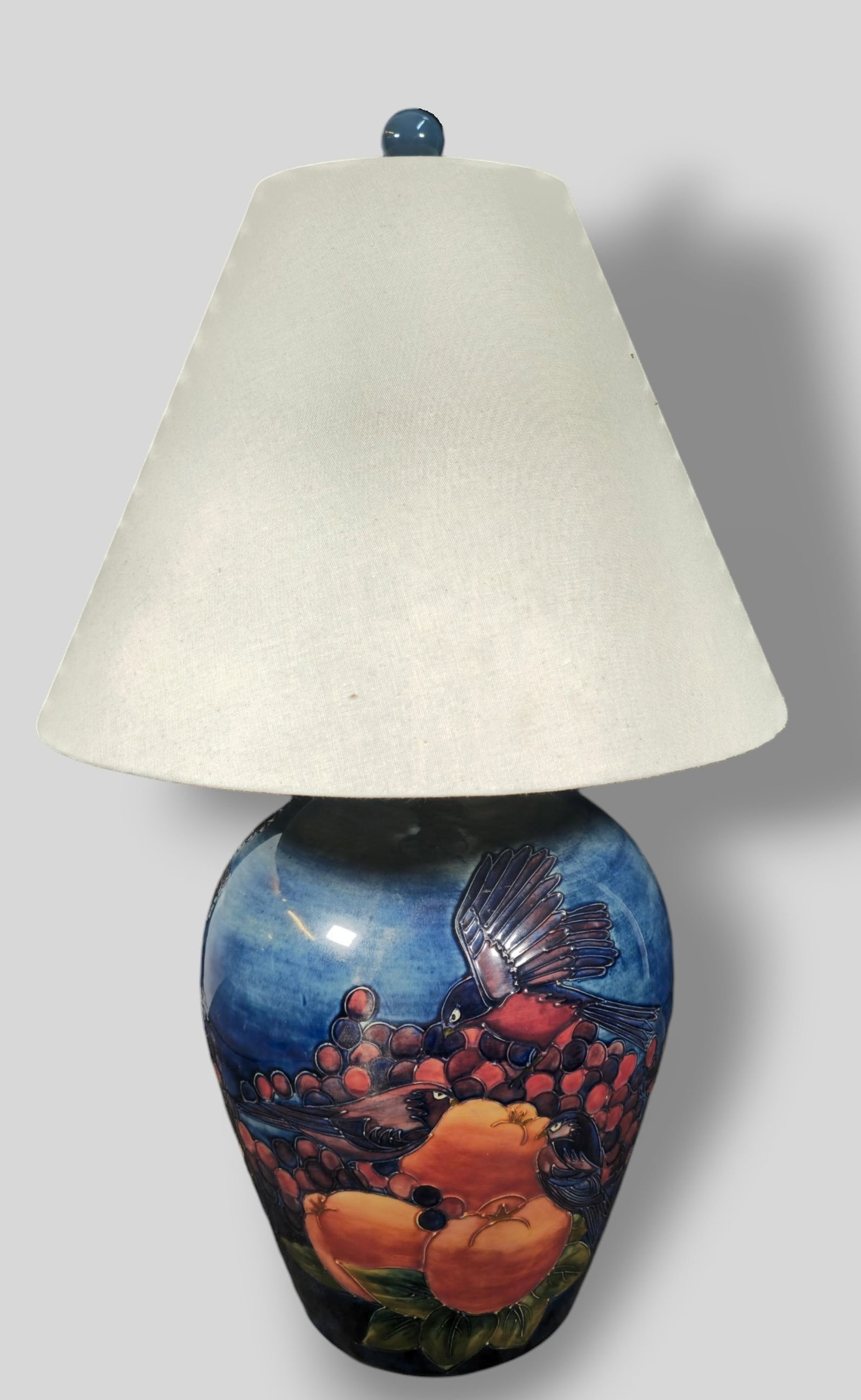 William Moorcroft Pottery Peaches and Grapes Pottery Table Lamp (1 of 8)