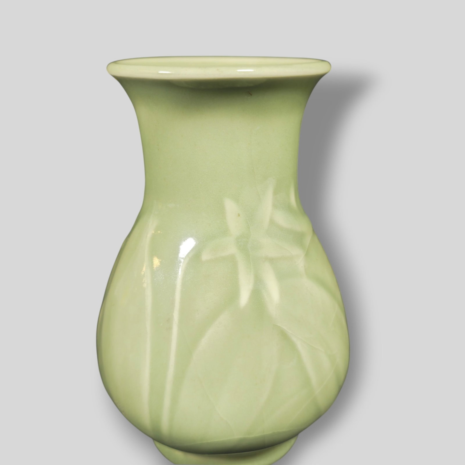 Rookwood Pottery Vases 6830: Rookwood Pottery Vases 6830. Dated 1946. RP logo and shape # 6830. Matte glaze. 4 1/4dia x 6 3/4h.