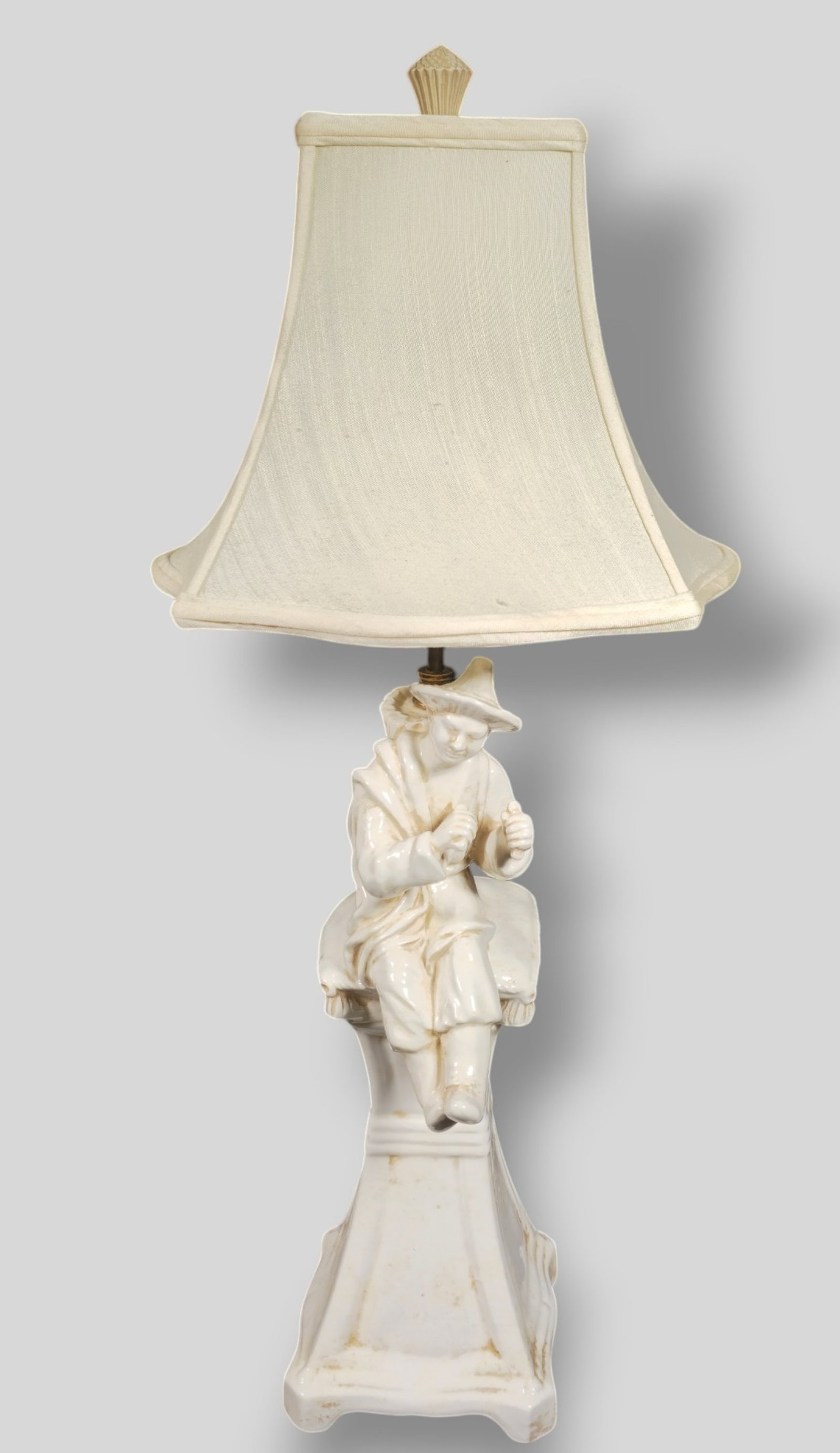 Chapman Blanc de Chine Figural Table Lamp (1 of 10)