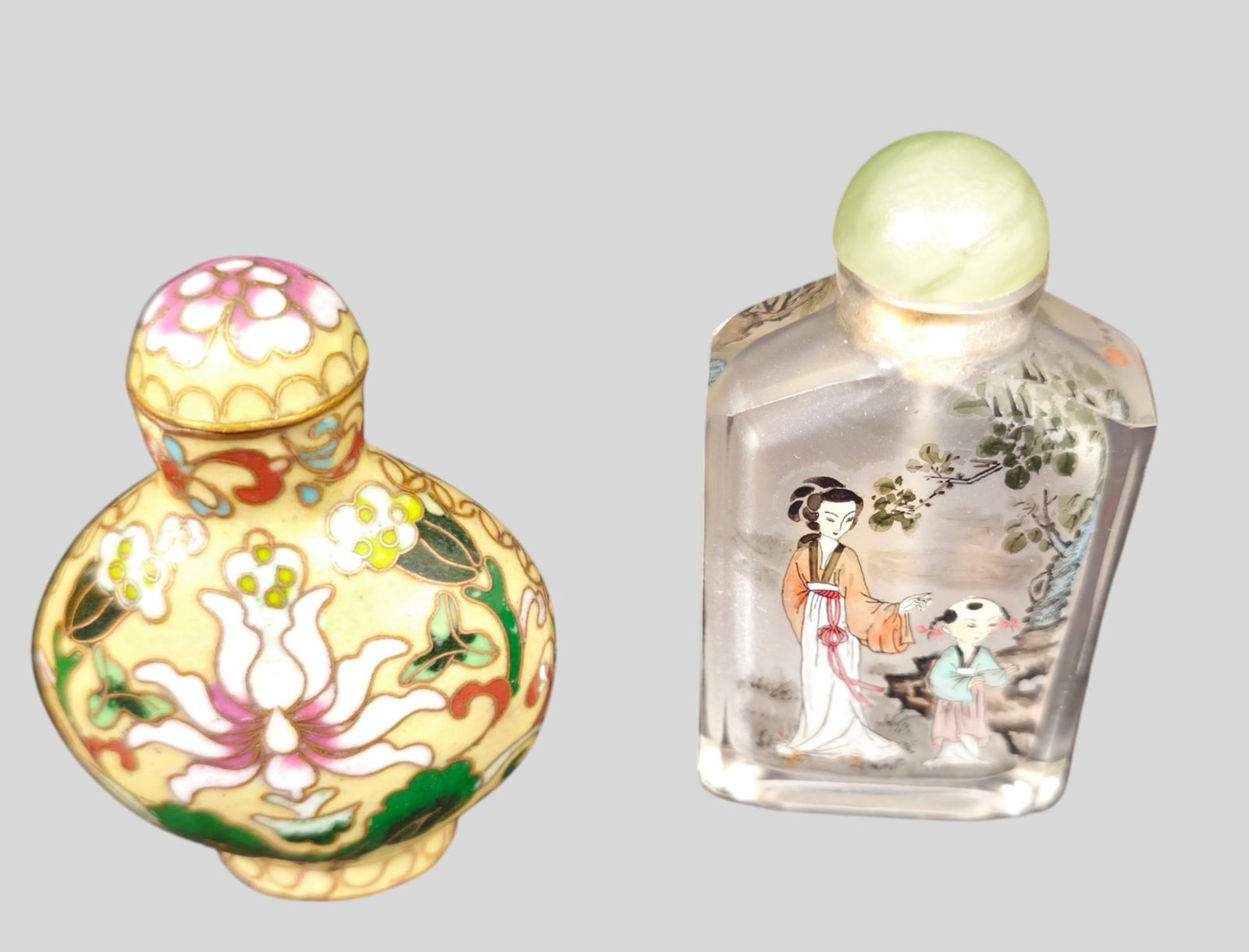Assembled Chinese Snuff Bottles and Pill Boxes - 6