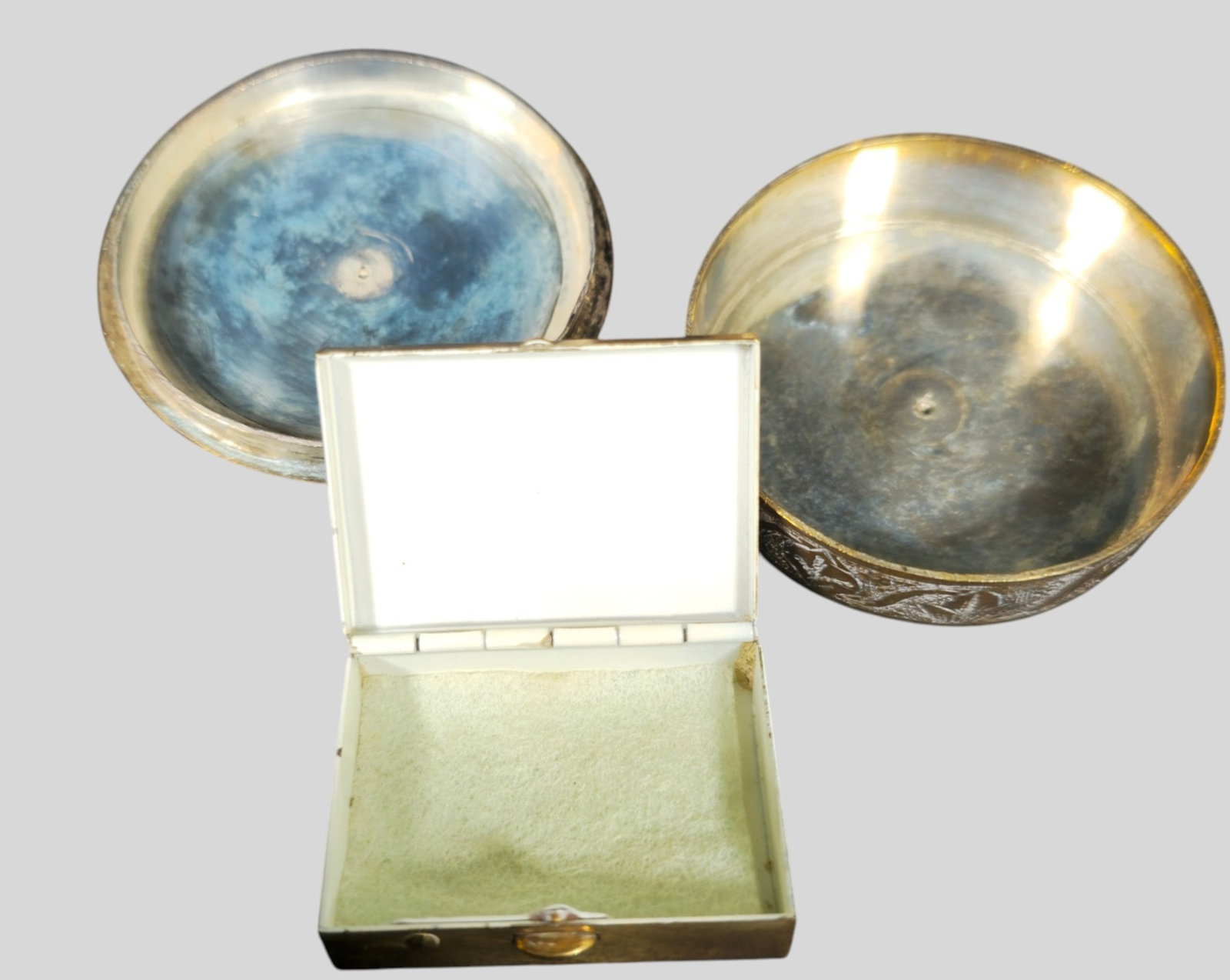 Assembled Chinese Snuff Bottles and Pill Boxes - 7