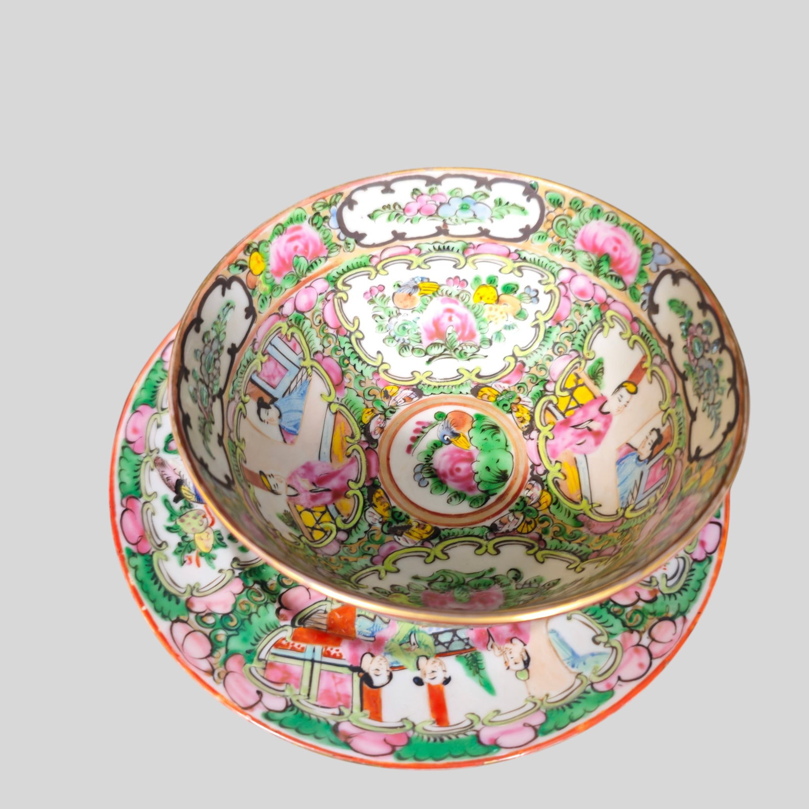 Assembled Chinese Rose Medallion Tableware - 10
