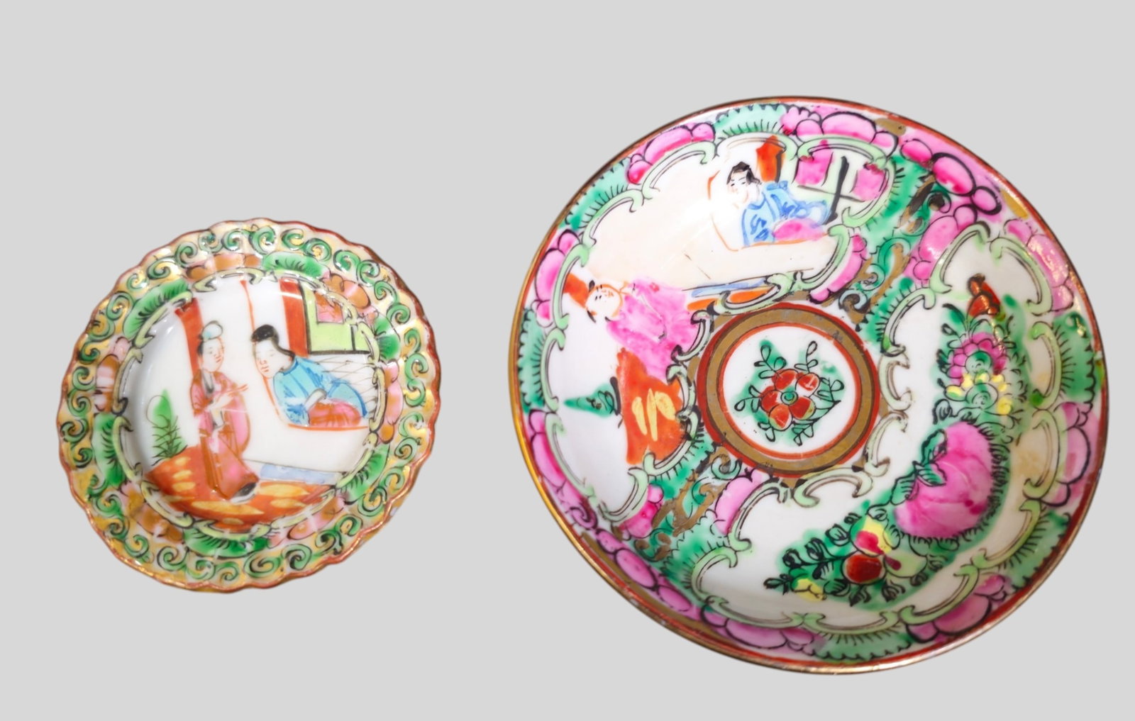 Assembled Chinese Rose Medallion Tableware - 6
