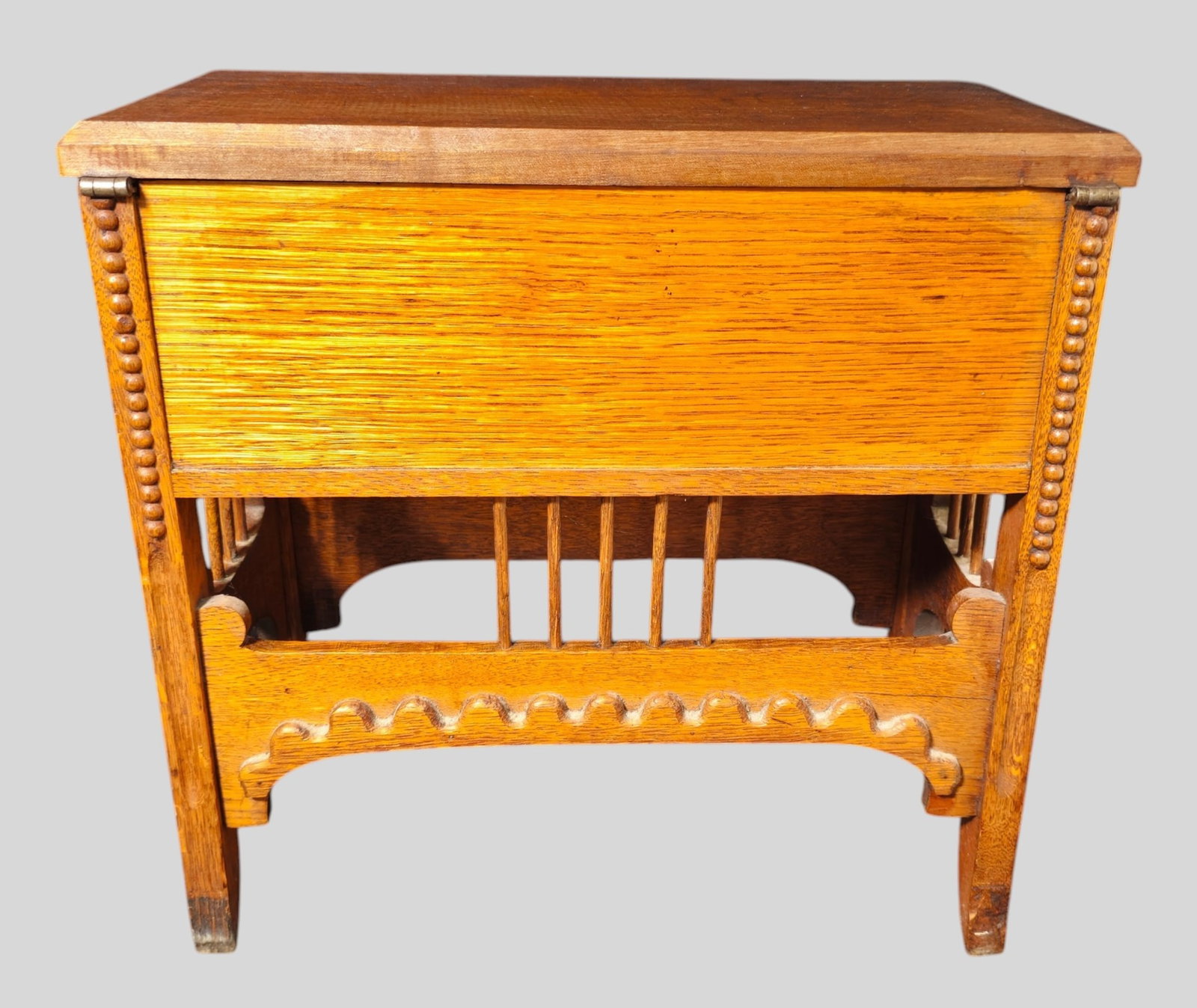 1920s Oak Hinged Lid Box - 8