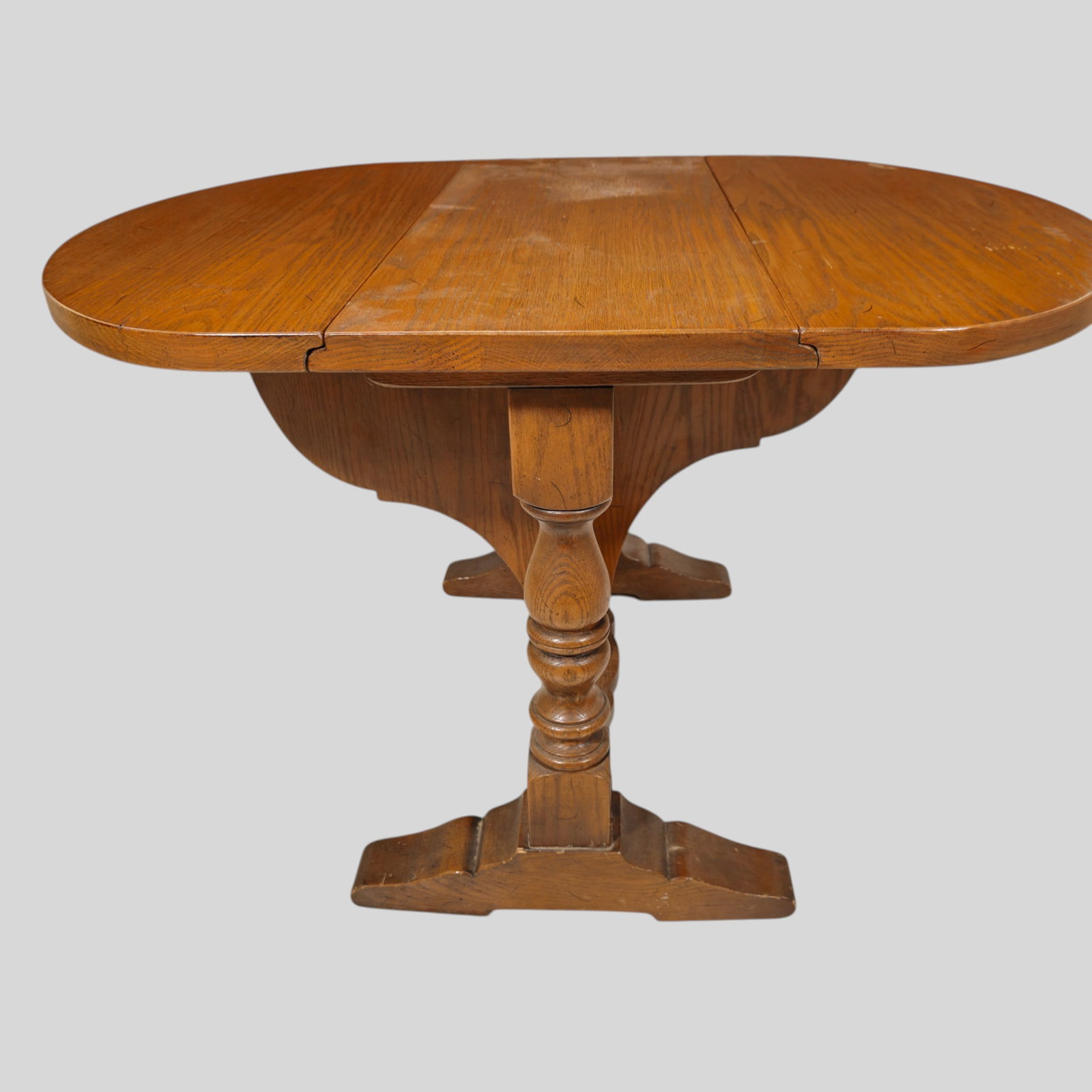 Romweber Viking Oak Occasional Table - 5