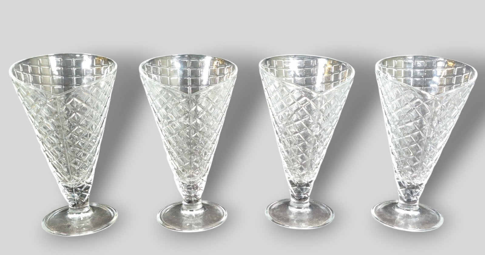 Rocco Bormioli Waffle Cone Ice Cream Glasses: Rocco Bormioli Waffle Cone Cornetto Ice Cream Glasses. Set of 4. Italy 1980s. 3 5/8 dia x 6 1/2.