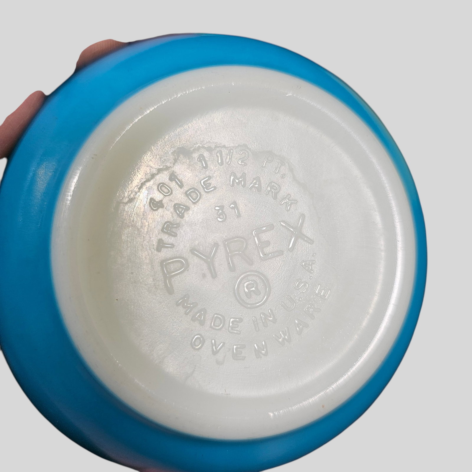 Pyrex Primary Colors Nesting Bowls - 8
