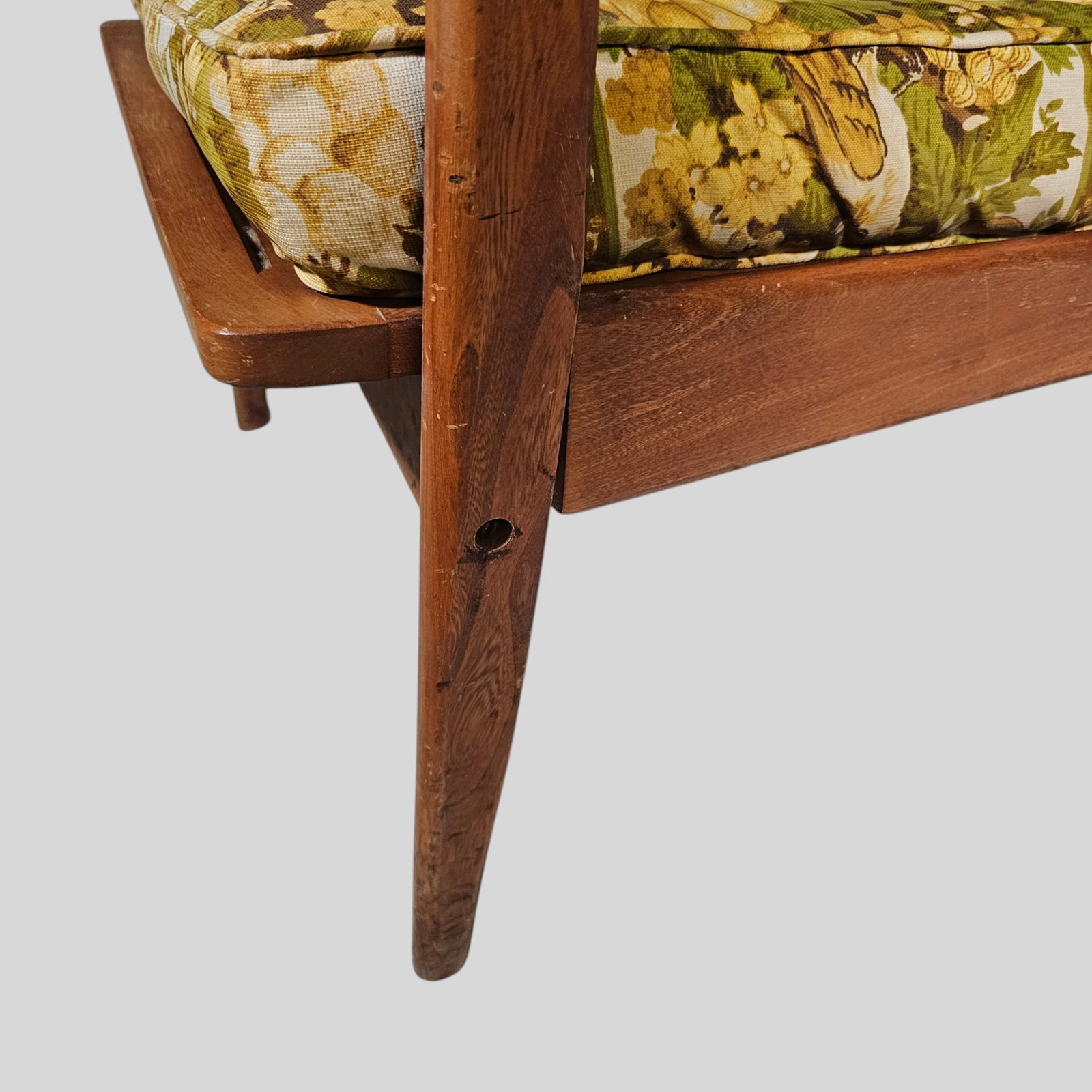 MCM Lounge Chair - 7