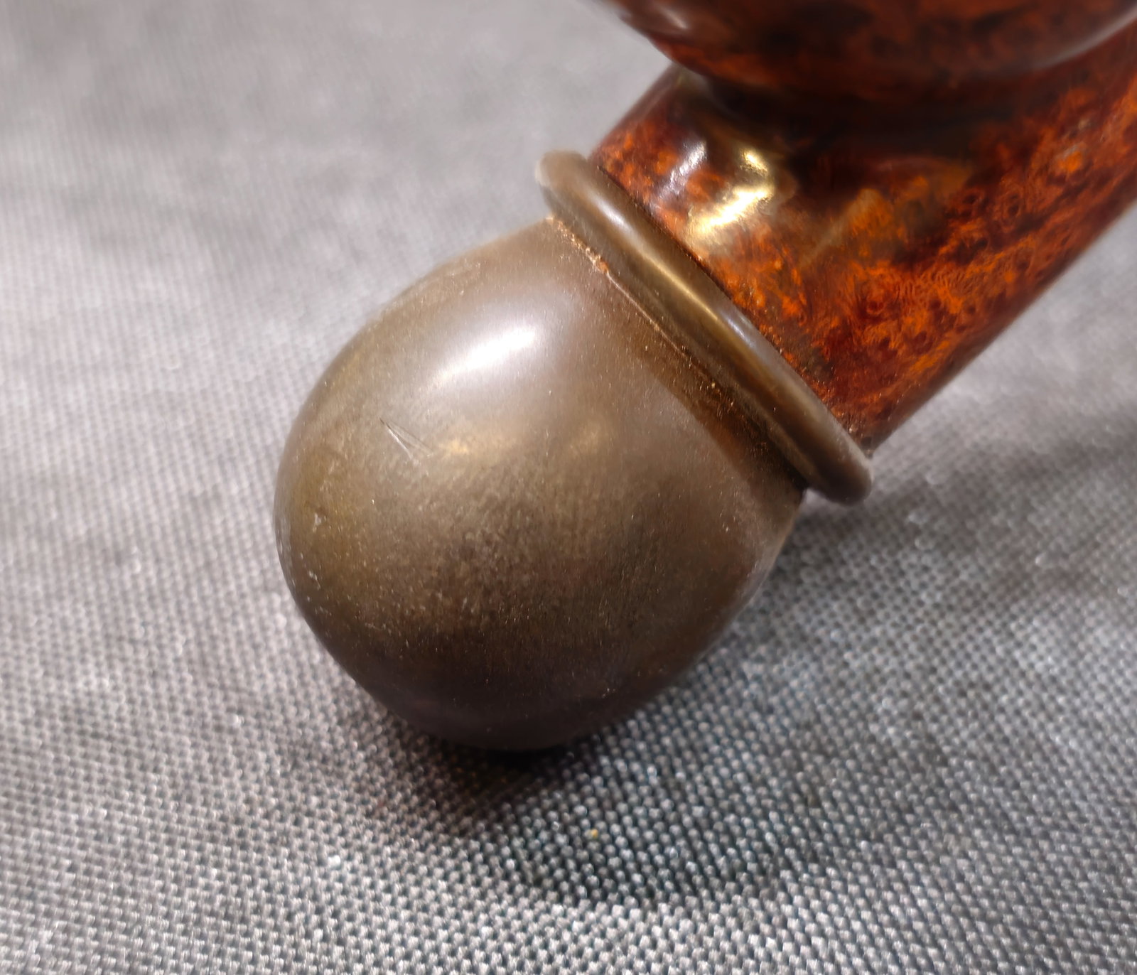 Comoy's Extraordinaire Pipe - 4