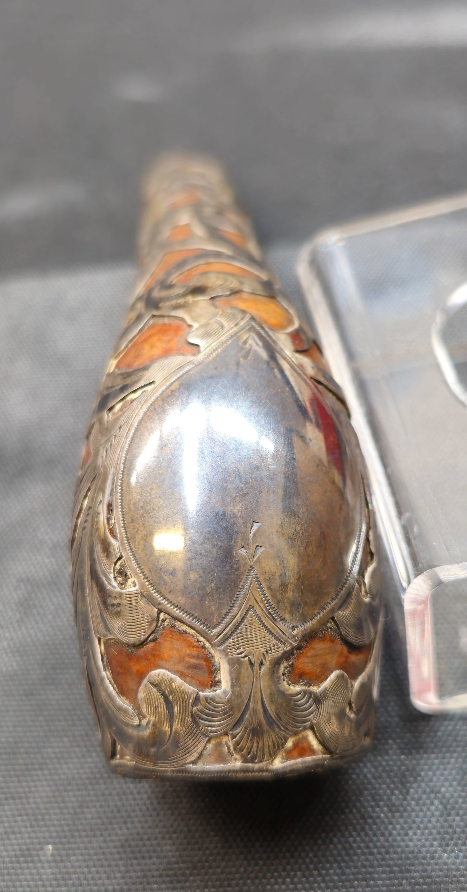 Unmarked Silver-Tone Overlay Pipe - 5
