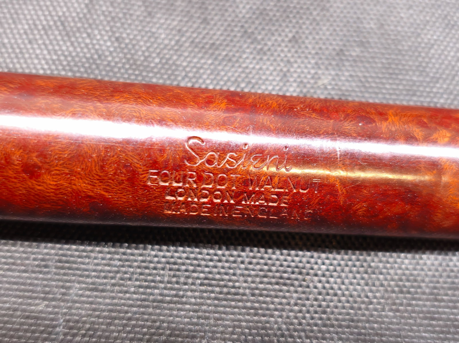 Sasieni Four Dot Walnut - 3