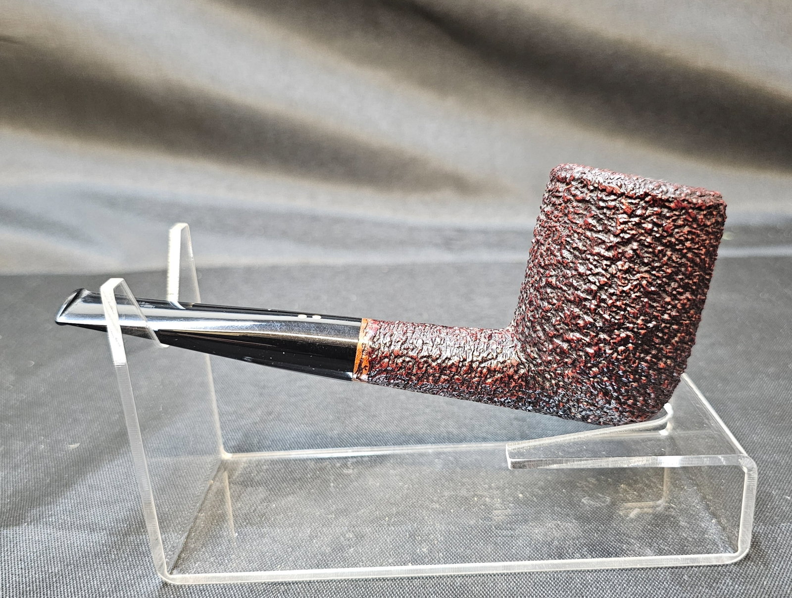 Radice Rind G Pipe: Radice Rind G Pipe. Italian briar tobacco pipe with deeply rusticated Rind finish, tall straight bowl and black mouthpiece. Stamped "G," "RADICE RIND," and "Hand made in Italy." Manufacturer’s