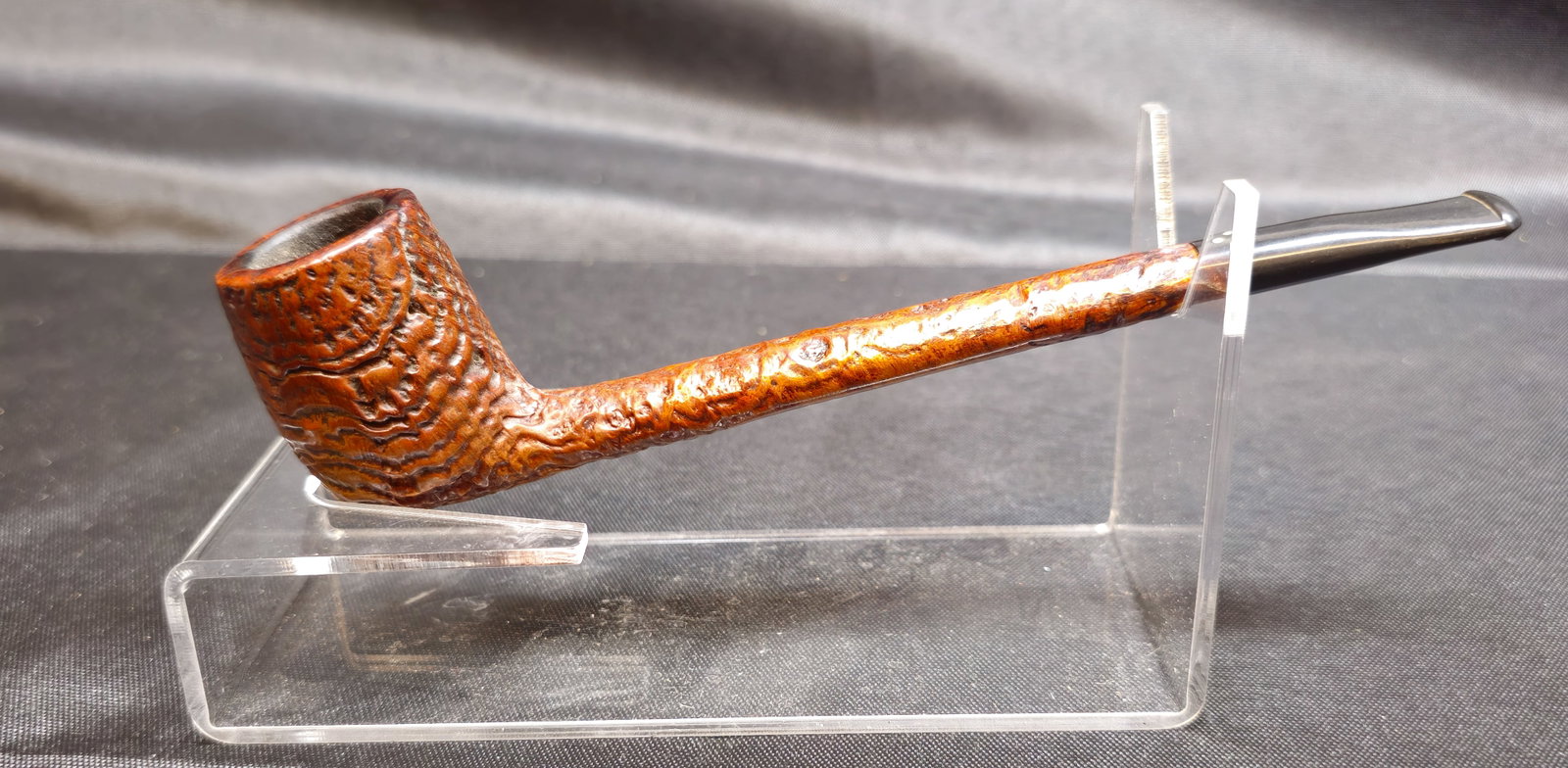 Sasieni Four Dot Ruff Root Pipe - 4
