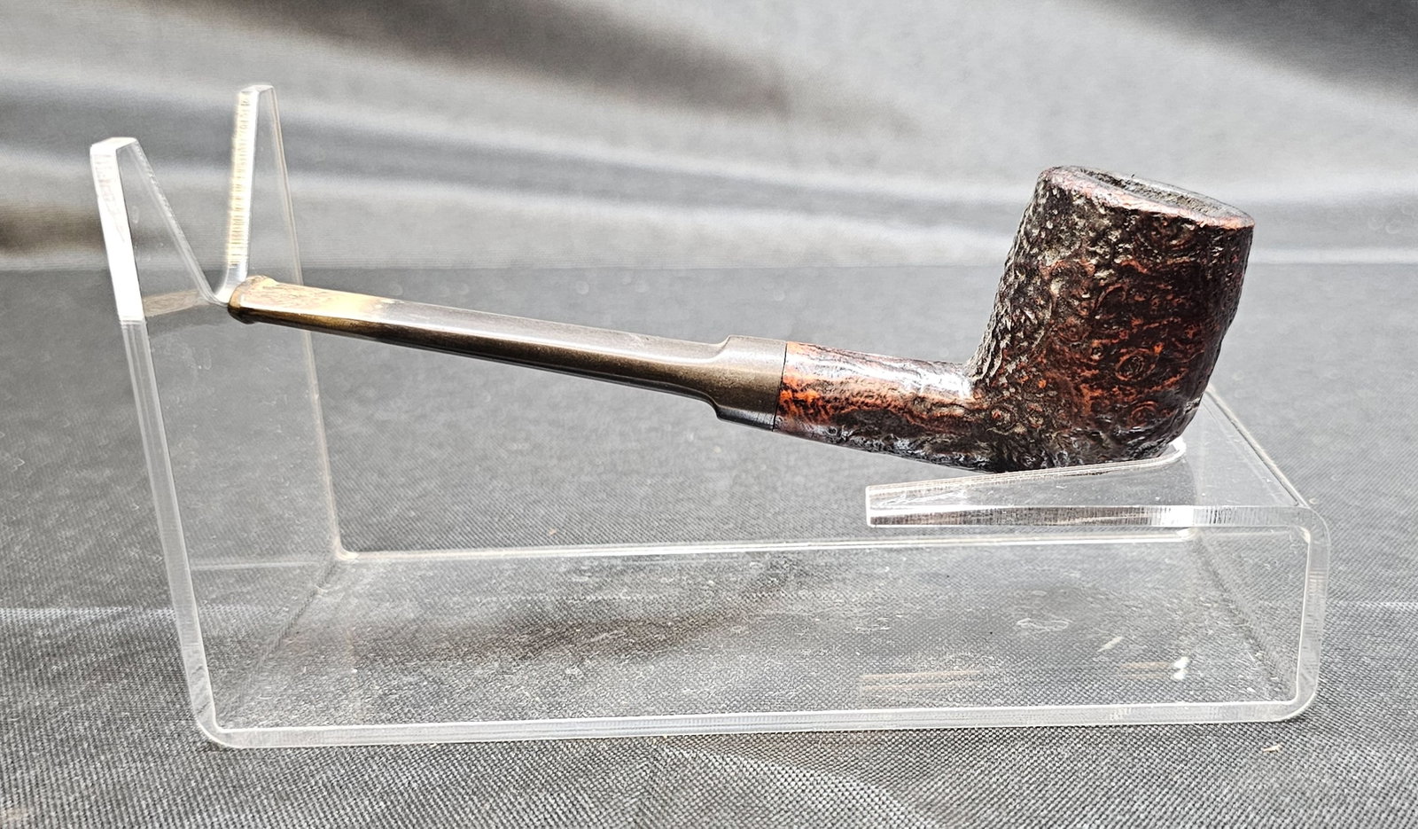 Dunhill Shell Briar 120 Pipe: Dunhill Shell Briar 120 Pipe. Dunhill tobacco pipe in a straight billiard shape with deeply sandblasted Shell Briar finish and black vulcanite stem. Shank marked "DUNHILL SHELL" with additional