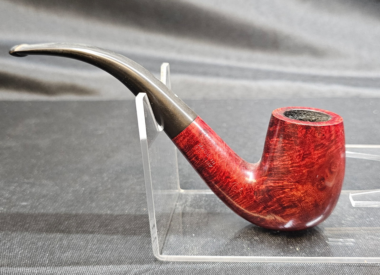 Dunhill Bruyere 120 F/T Pipe: Dunhill Bruyere 120 F/T Pipe. Dunhill tobacco pipe in a bent Dublin shape with rich reddish Bruyere finish and curved black vulcanite fishtail stem. Shank marked "120 F/T," "DUNHILL BRUYERE," with