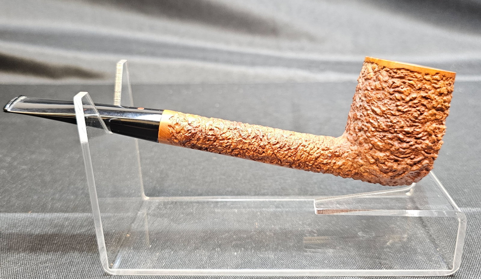 Ser Jacopo Per Aspera R2 Pipe: Ser Jacopo Per Aspera R2 Pipe. Italian briar tobacco pipe in a straight Dublin shape with a light natural rusticated finish, smooth rim and stamping panel, and black stem. Marked "Ser Jacopo," "PER