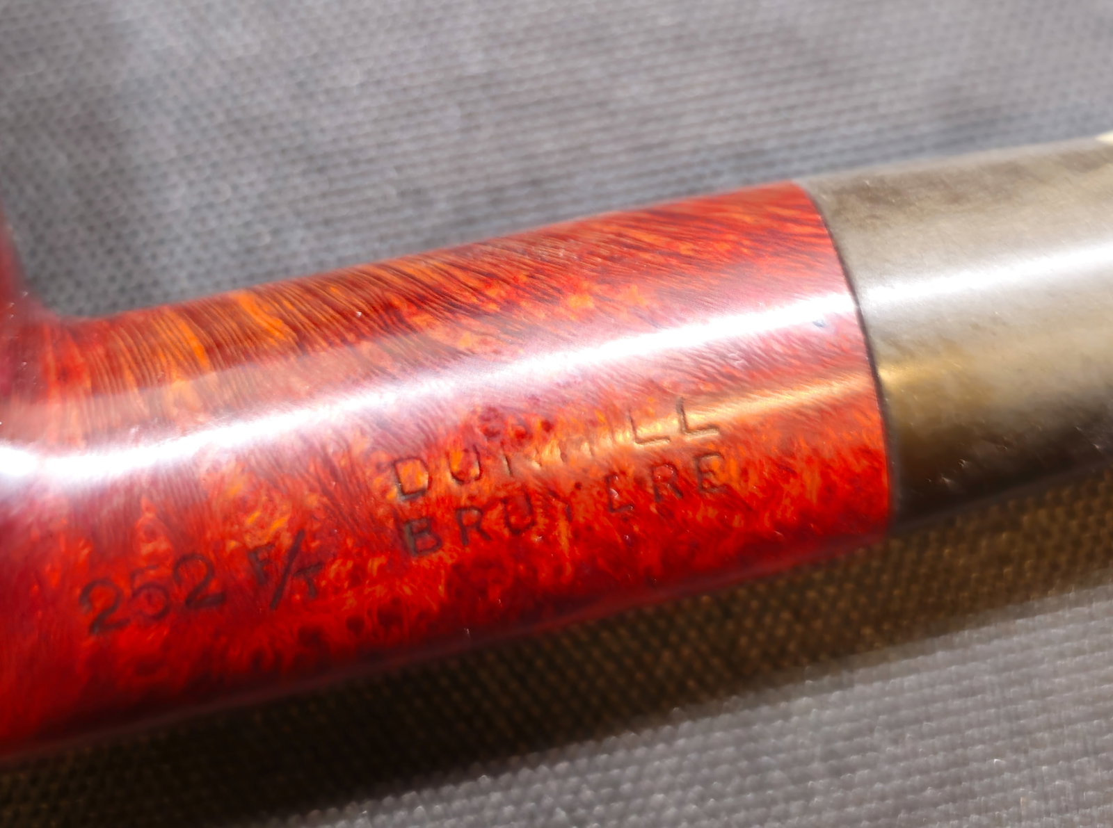 Dunhill Bruyere 252 Pipe - 6