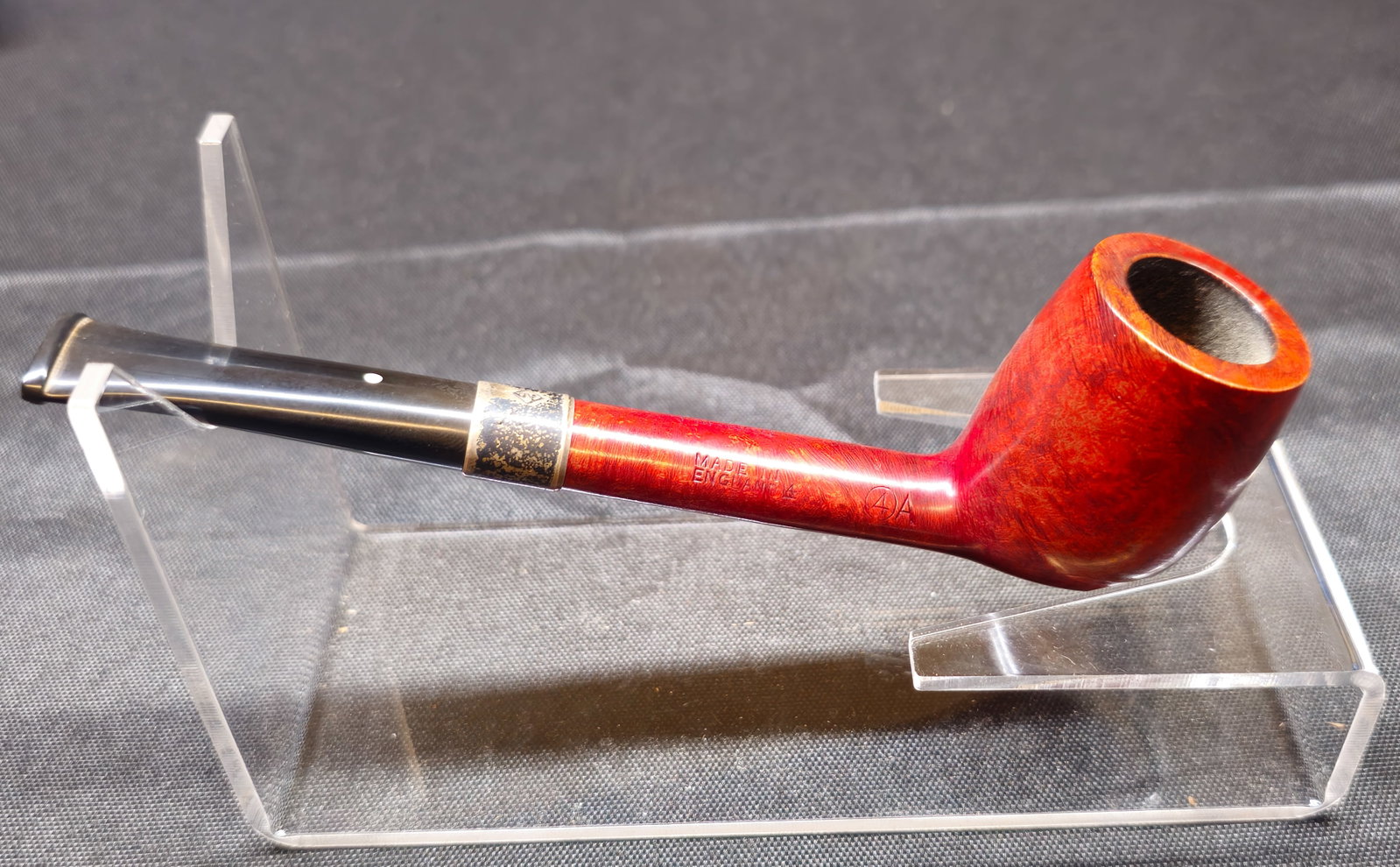 Dunhill Bruyere AD Silver Band Pipe 1964: 1964 Dunhill Bruyere Group 4A Pipe. Dunhill tobacco pipe in the Bruyere finish, featuring a smooth reddish-brown briar bowl with straight stem bearing the Dunhill White Spot. Shank stamped