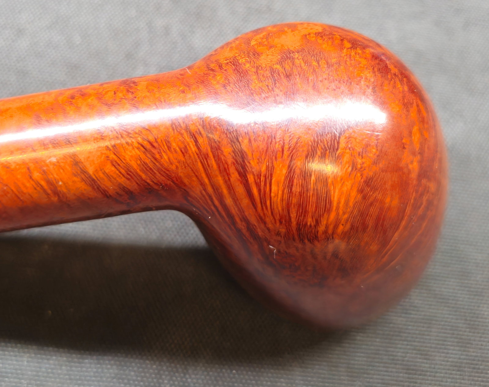 Dunhill Root Briar LB F/T 4R Pipe - 9