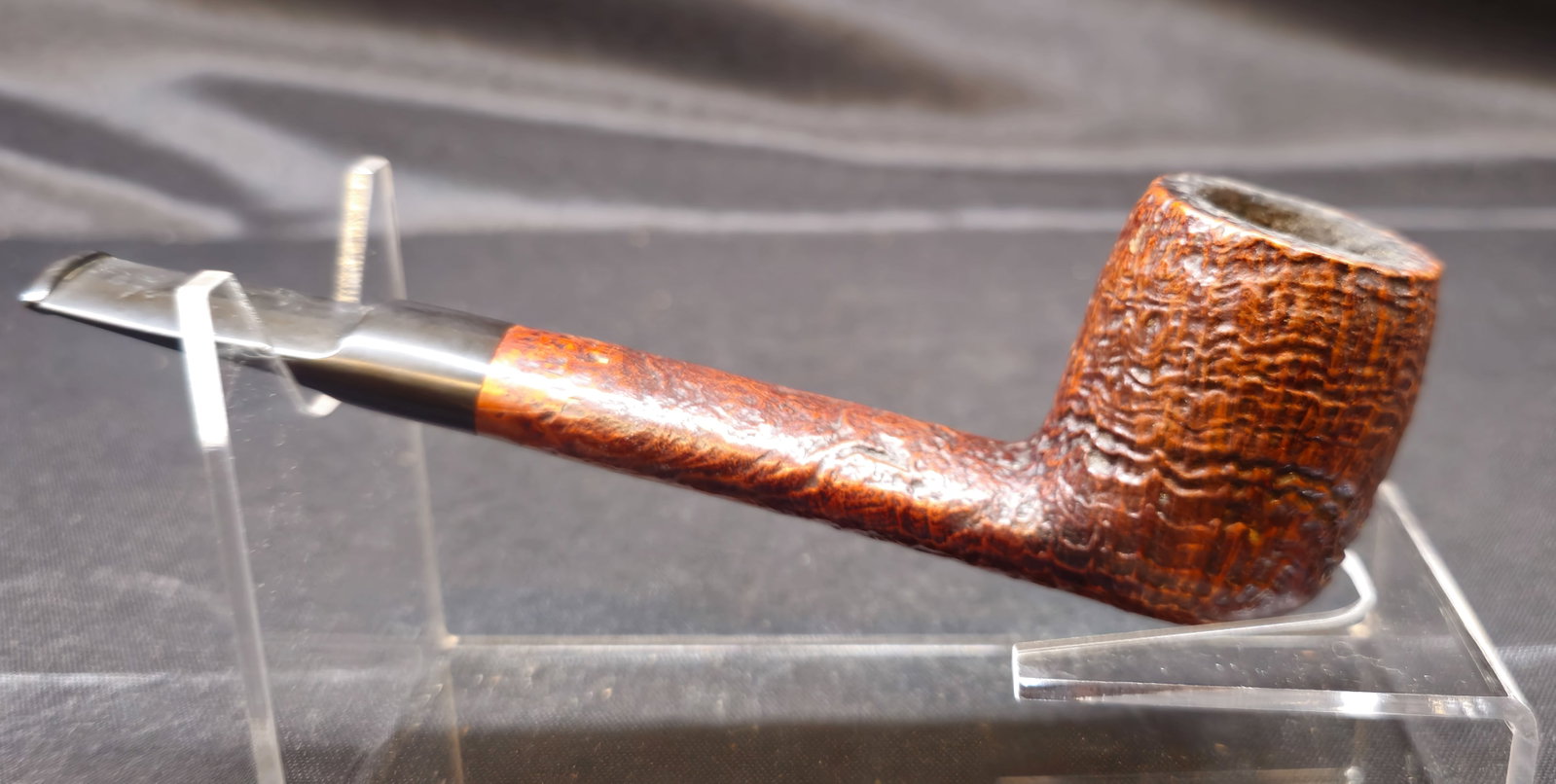Sasieni Four Dot Ruff Root Pipe (1 of 6)