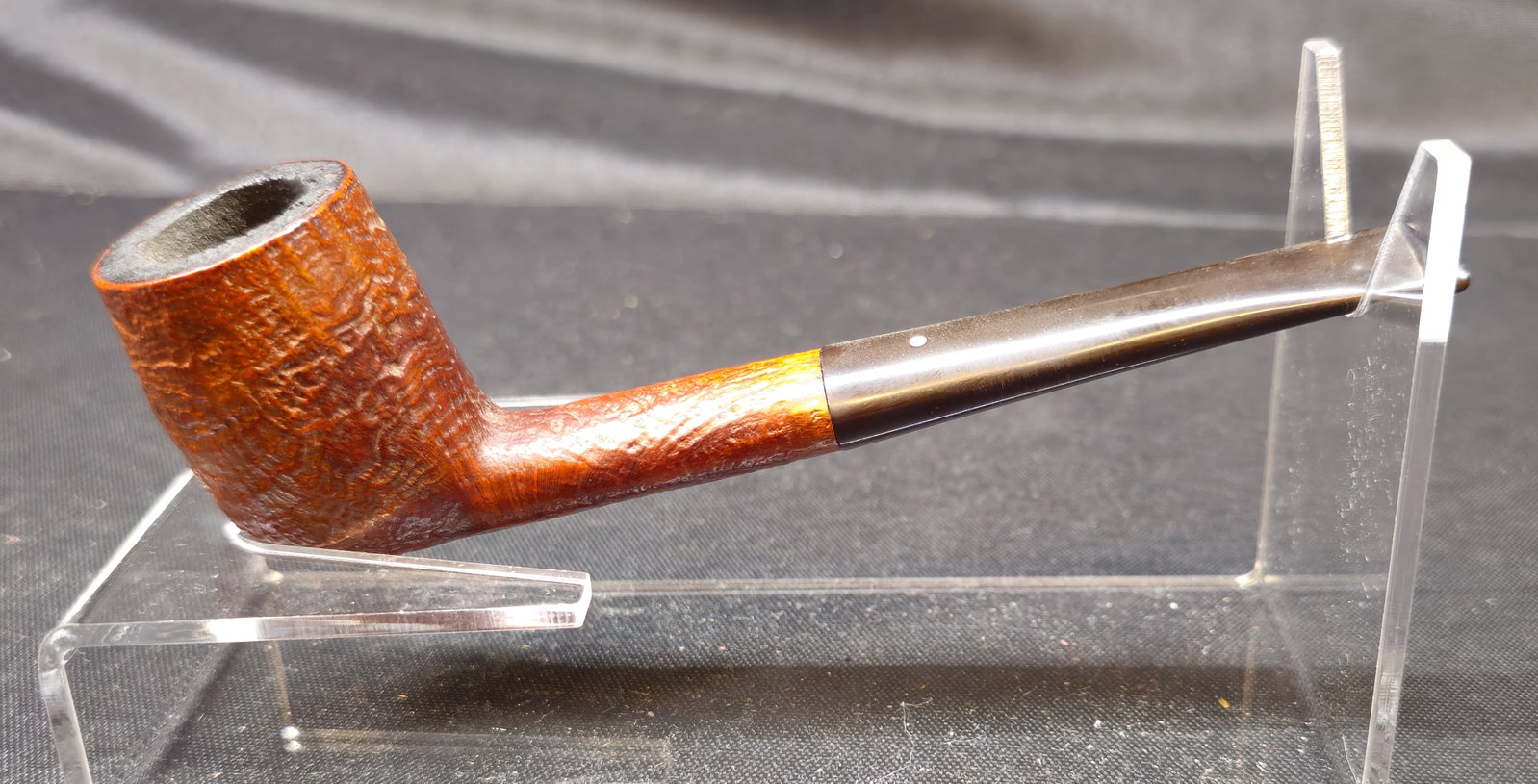 Dunhill Tanshell 104 F/T Pipe 1964 - 4