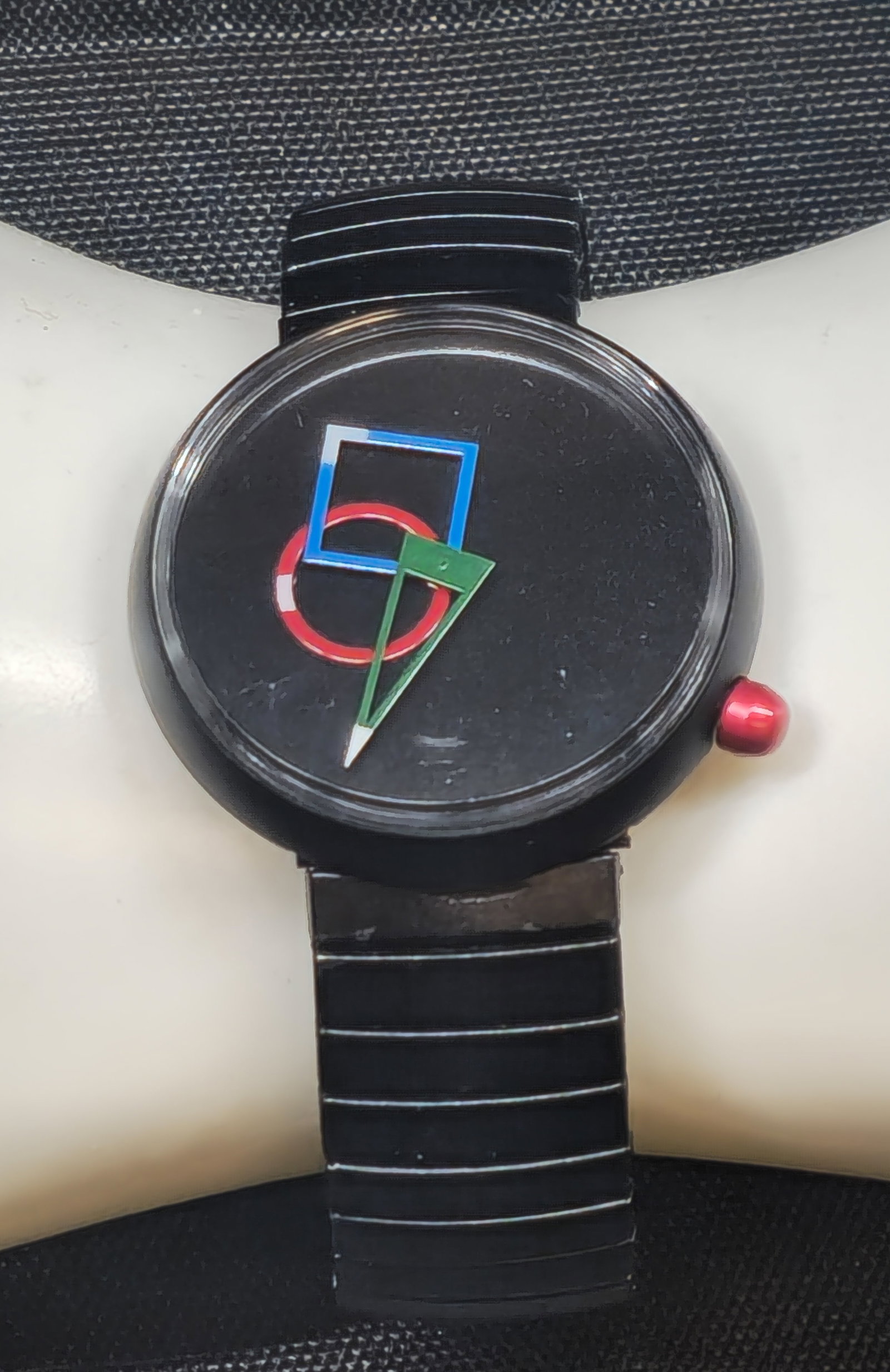 Alain Silberstein KLOK Geometric Wristwatch: Alain Silberstein KLOK wristwatch featuring a minimalist black dial with oversized geometric hands in blue, red and green, including square, circular and triangular forms characteristic of