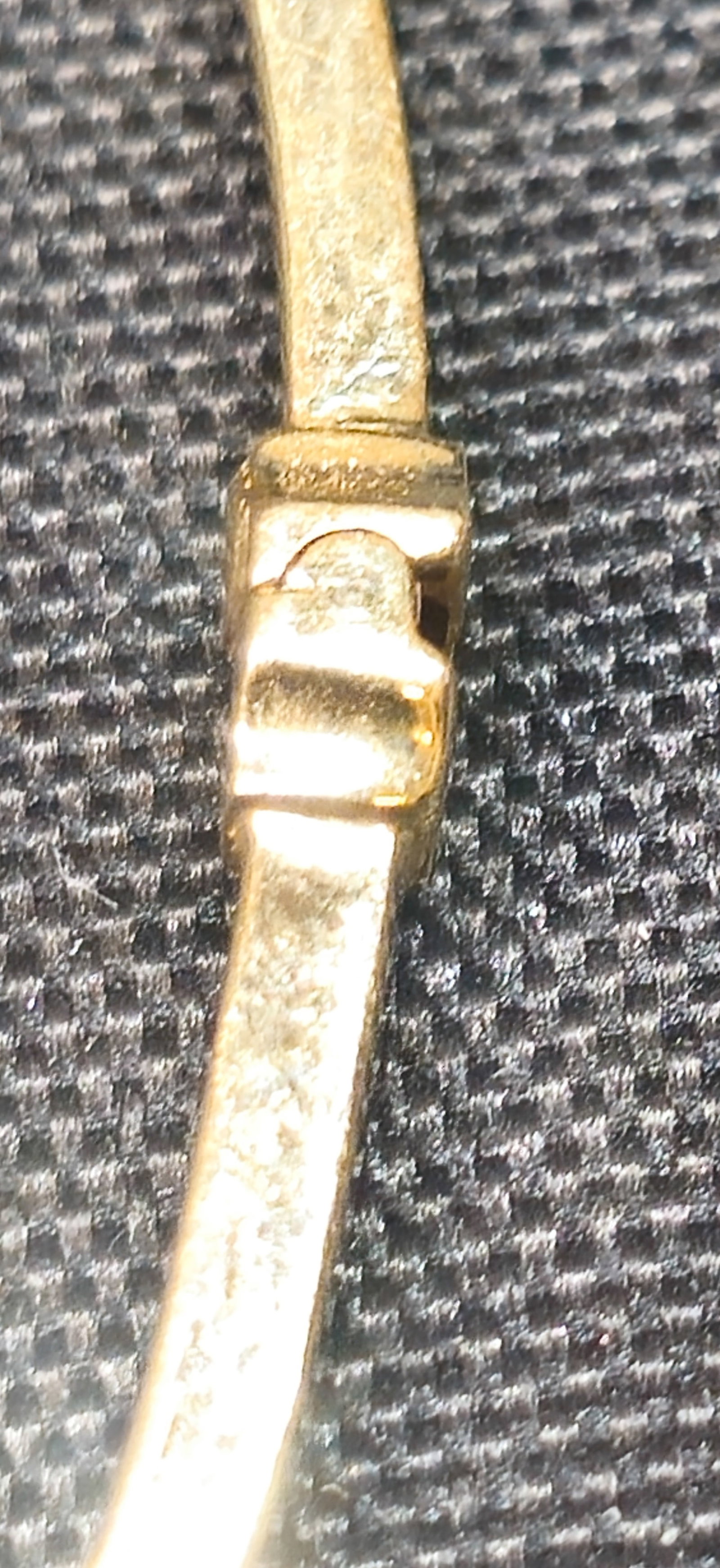 14K Yellow Gold Hinged Bangle Bracelet - 4