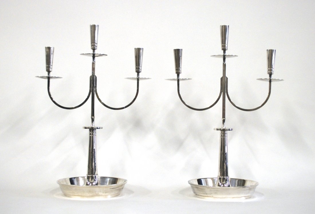 Tommi Parzinger: Pair of candlesticks, Dorlyn Silversmiths, "Heirloom" collection. Silver plate. Size 13.25W x 8.5D x 18.5H.