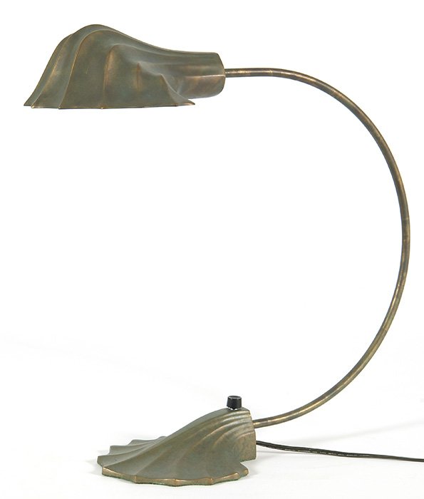 Chapman (attribution): Shell desk lamp, bronze metal. 17.5H