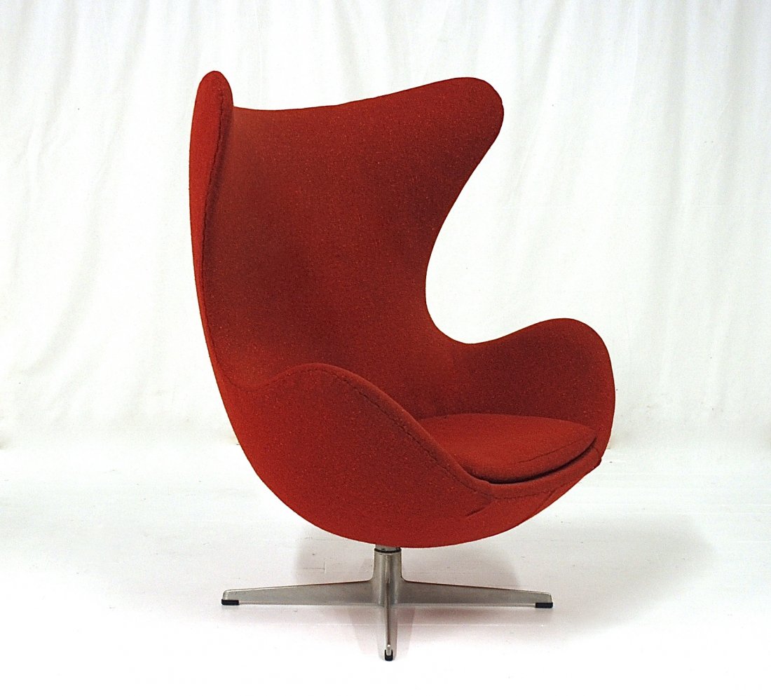Arne Jacobsen: Egg chair. Fritz Hansen, Denmark, 1958. Label. Upholstery, cast aluminum, plastic. Size, 35W x 35D x 41.5H