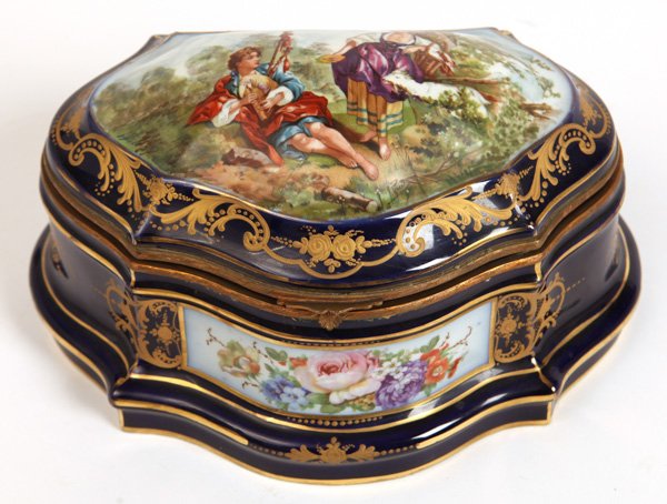 Signed Sevres French Hinged Dresser Box (1 of 9)