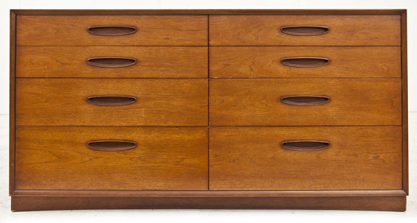 Heritage Henredon Dresser Aug 23 2015 Main Auction Galleries