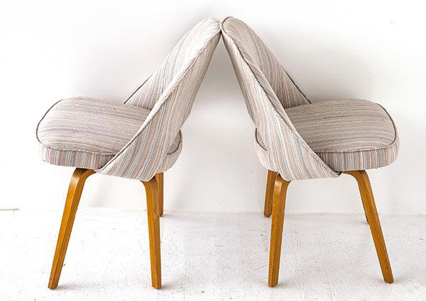 Eero Saarinen Chairs (1 of 9)