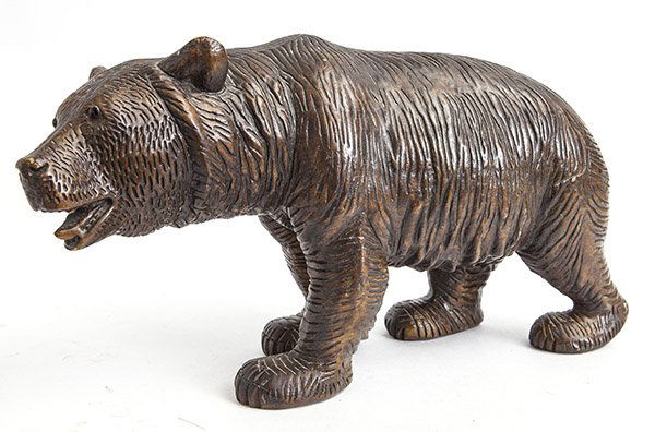 Carved Folk Art Bear (1 of 7)
