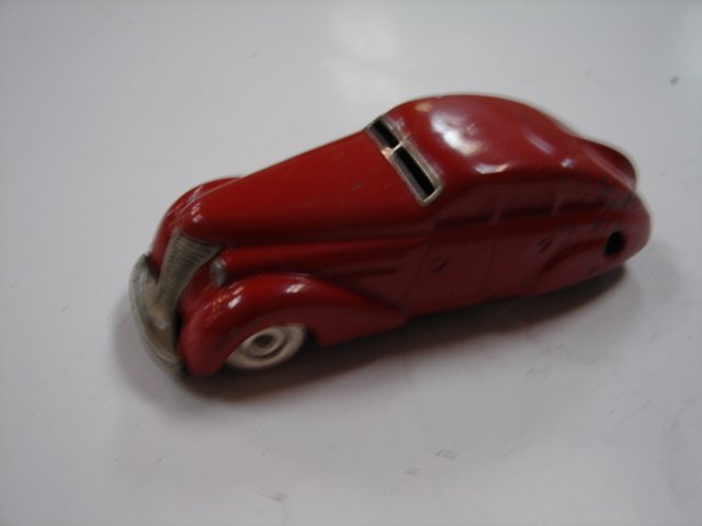 Tin Wind Up Car: Schuco US Zoned Germany Tin Wind Up Car 40s-50s, Works- No Key