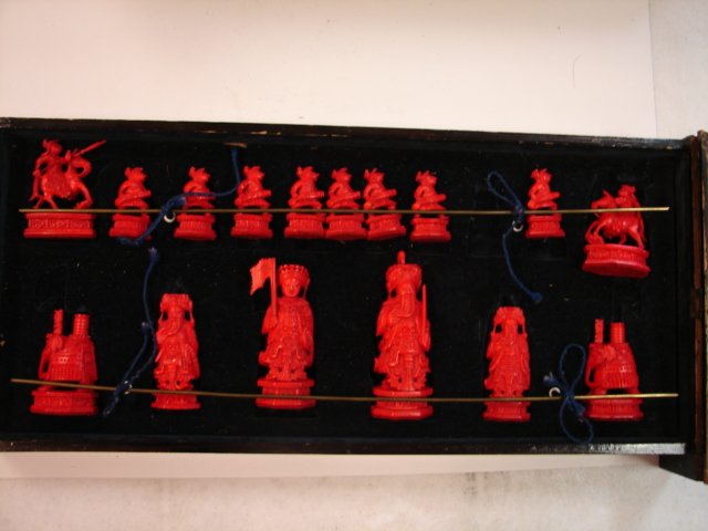 Carved Ivory Chess set with case/board: Carved Ivory Chess set with case/board