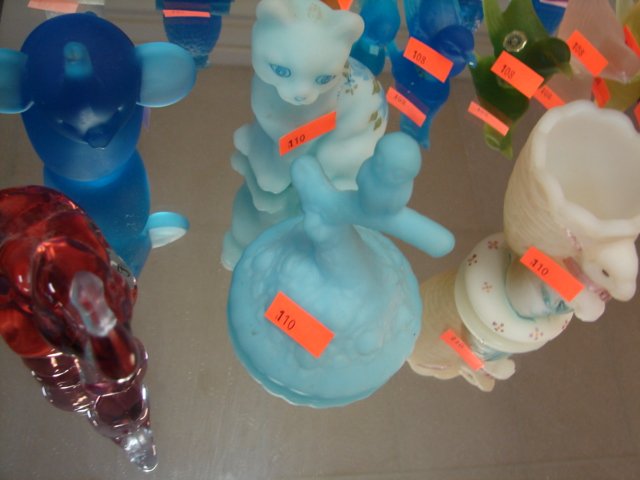 Fenton (5): Rabbit signed, Cat signed, Owl on Branch, 2 elephants