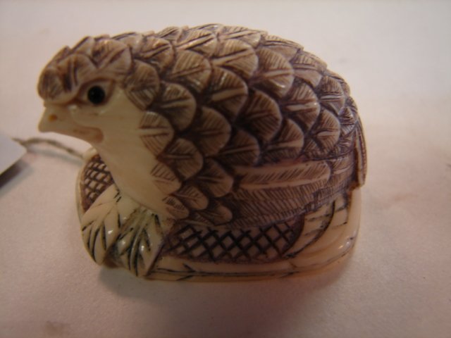 Netsuke Quail: Signed, 1.5" x 1"