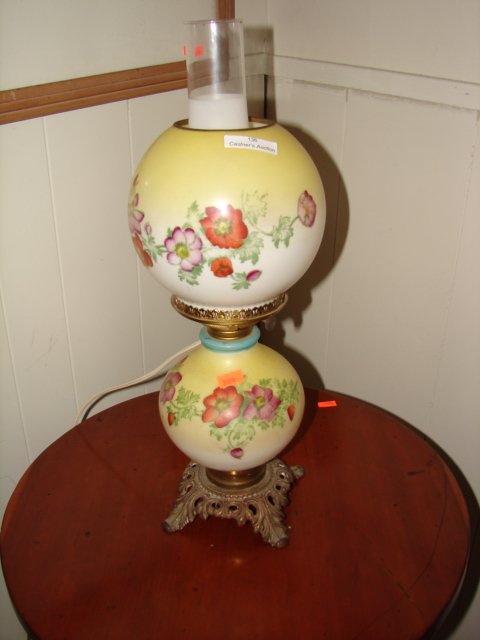 Gone-with-the-wind-lamp: 16", yellow w/painted decoration. Electrified.