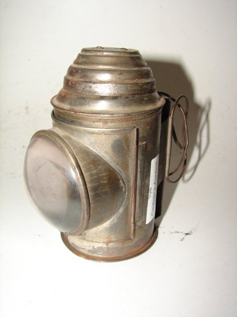 Walton Mfg. Co, Lamp: Convex Lens