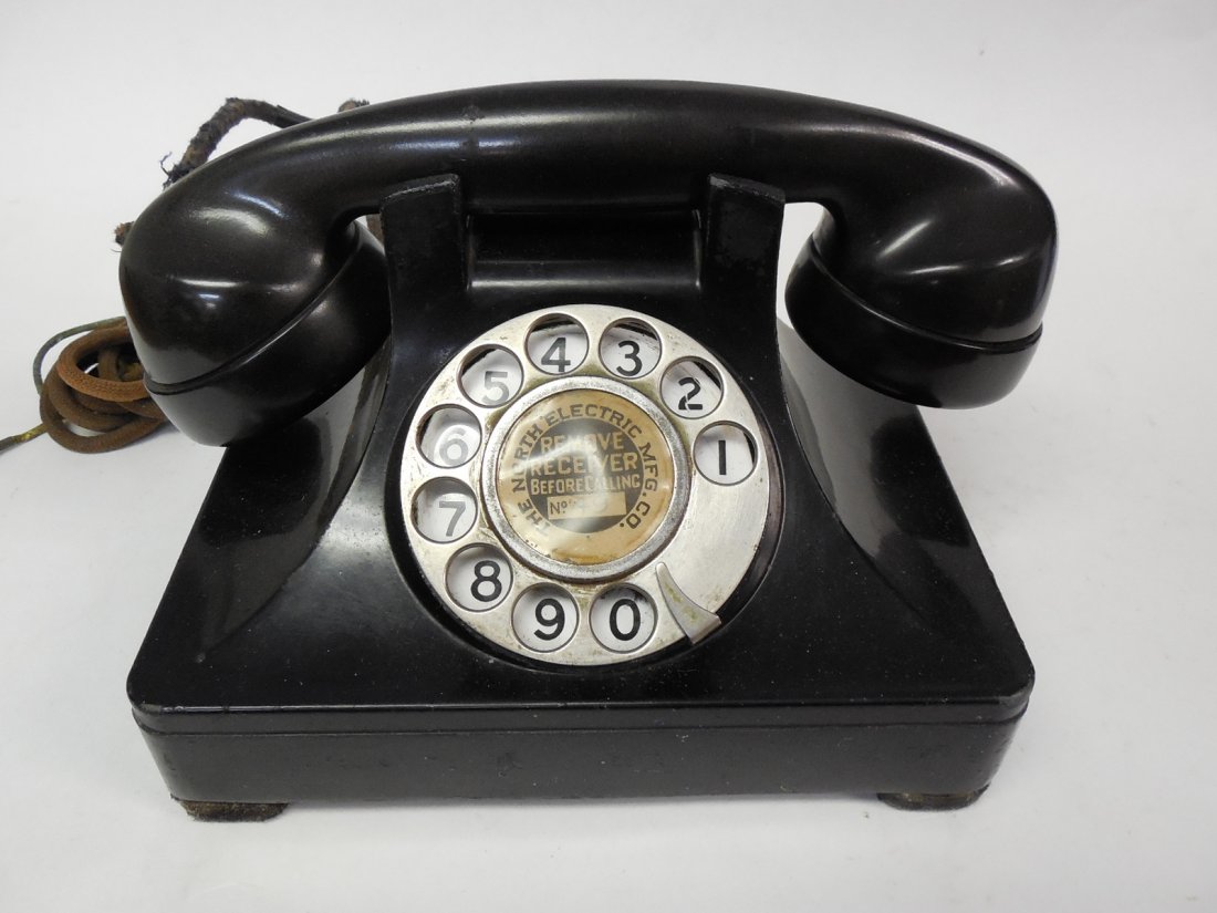 Vintage Phone (1 of 2)