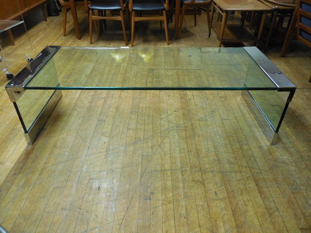 Modern Pace Glass Chrome Coffee Table (1 of 3)