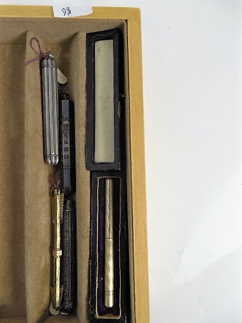 Lot 5pcs Mechanical Pencils (1 of 1)