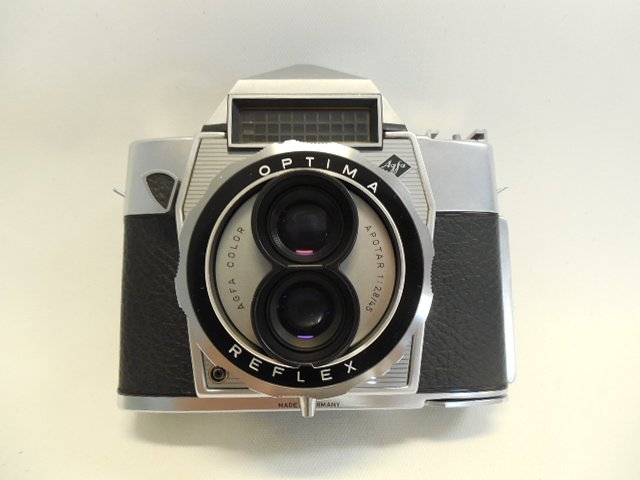 Agfa Optima Reflex Camera (1 of 3)