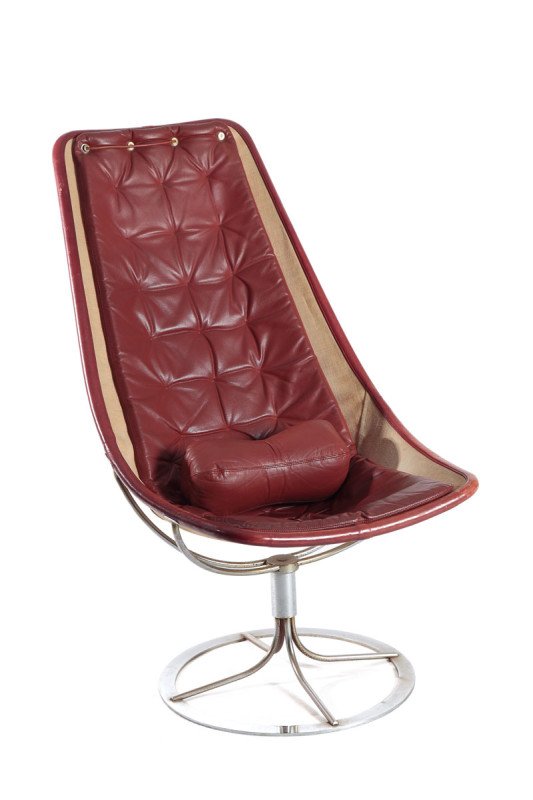 Bruno Mathsson (1907 Värnamo, Sweden - 1988) Armcha: Bruno Mathsson (1907 Värnamo, Sweden - 1988) Armchair Jetson 66, 1965 Sweden, 2 pol. XXth century metal, cloth, leather, 98,5 x 57 x 82 cm, h. of a seat: 32 cm