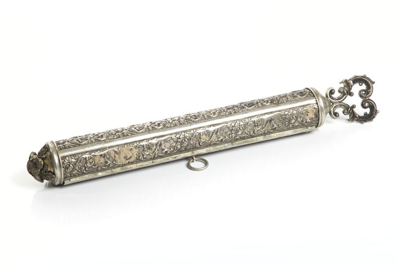 Andreas Carl (?), Vienna, Carrying case for the: Andreas Carl (?), Vienna, Carrying case for the Megillah, 1858 silver, 43,5 cm cm marks, workshop: Andreas Carl (?)