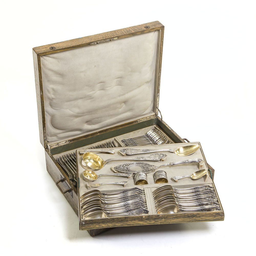 Cutlery set in the drawer, 19th/20th Century; Moscow; (1 of 5)