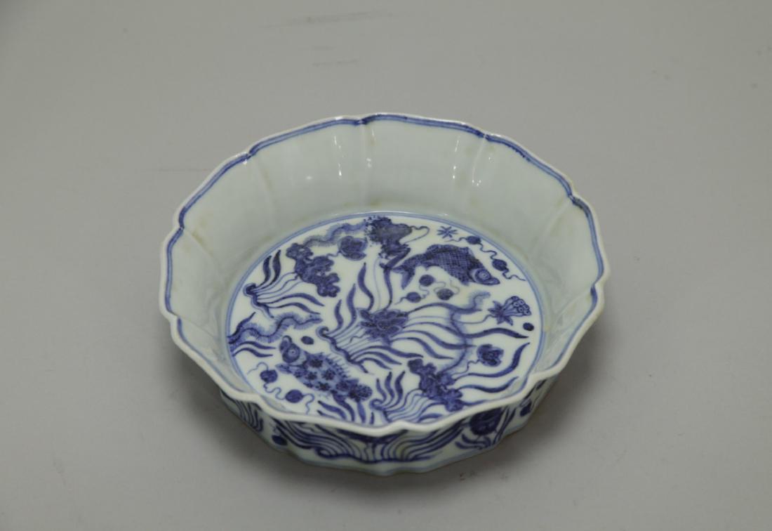 Chinese Blue/White Porcelain Brush Washer, Mark: Chinese Blue/White Porcelain Brush Washer,Mark Condition: good overall Dimension: 17.5cm diameter by 5cm height